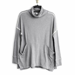 We The Free small oversized Heather Gray Turtleneck